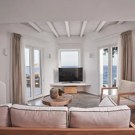 Santa Katerina - Sea View & Outdoor Hot Tub *